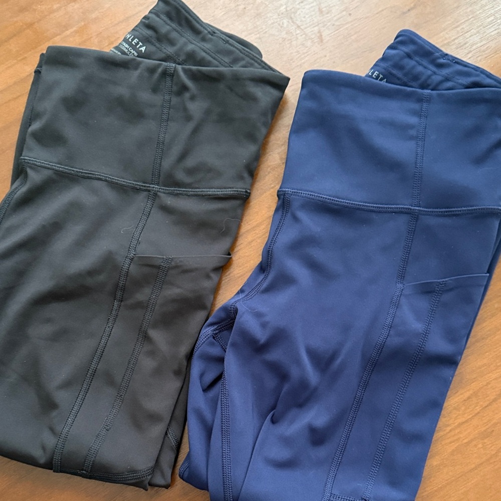 Athleta Ultimate Stash Capri High-Rise Leggings - Black & Navy